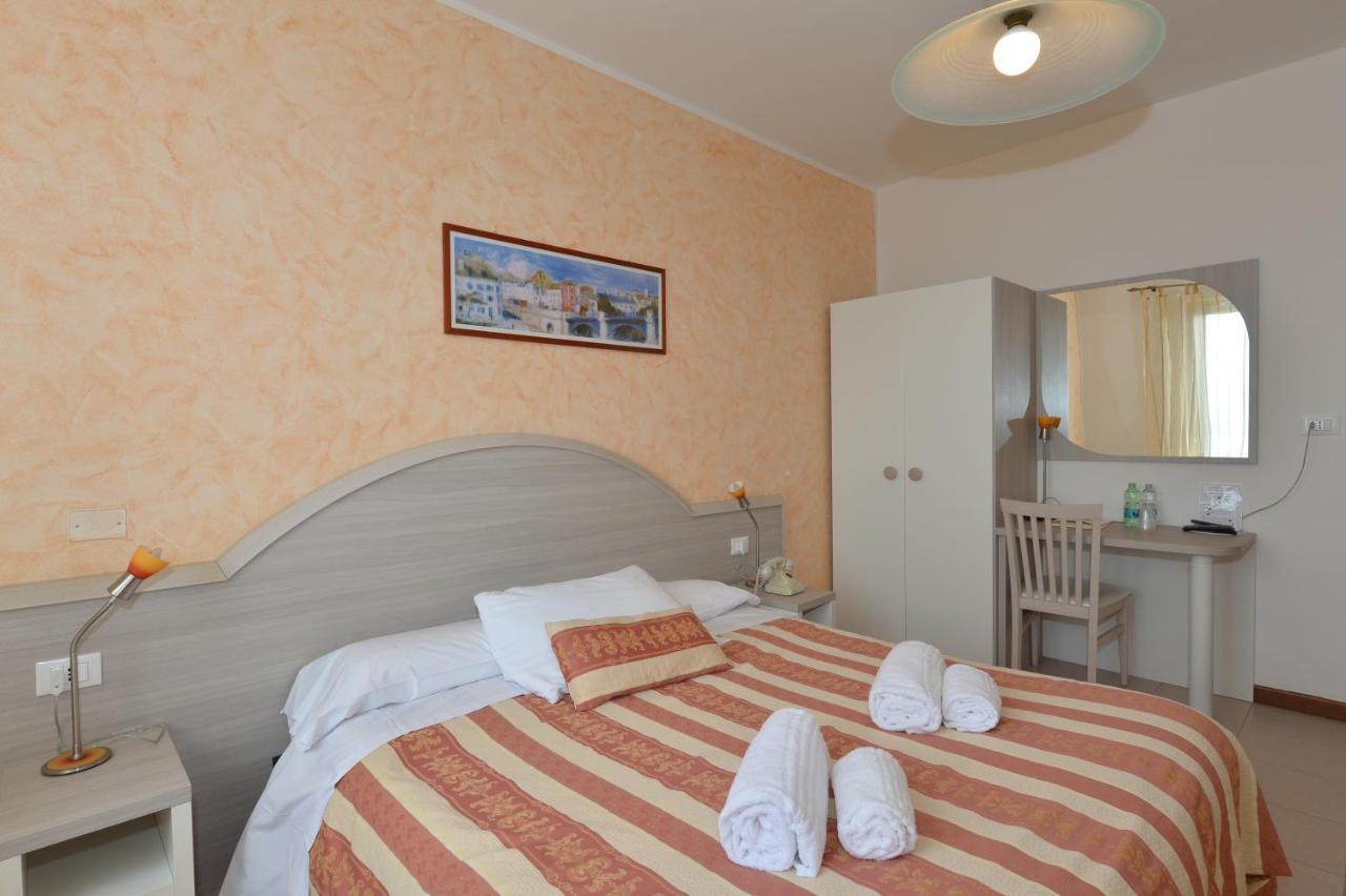 Albergo Panoramica Бардолино Екстериор снимка