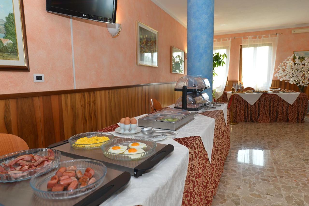 Albergo Panoramica Бардолино Екстериор снимка