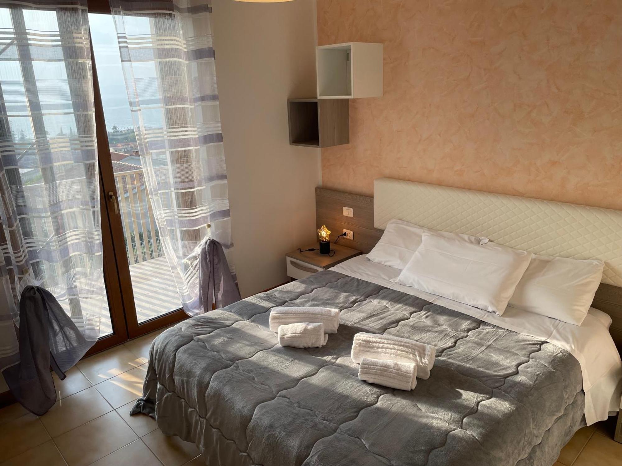 Albergo Panoramica Бардолино Екстериор снимка